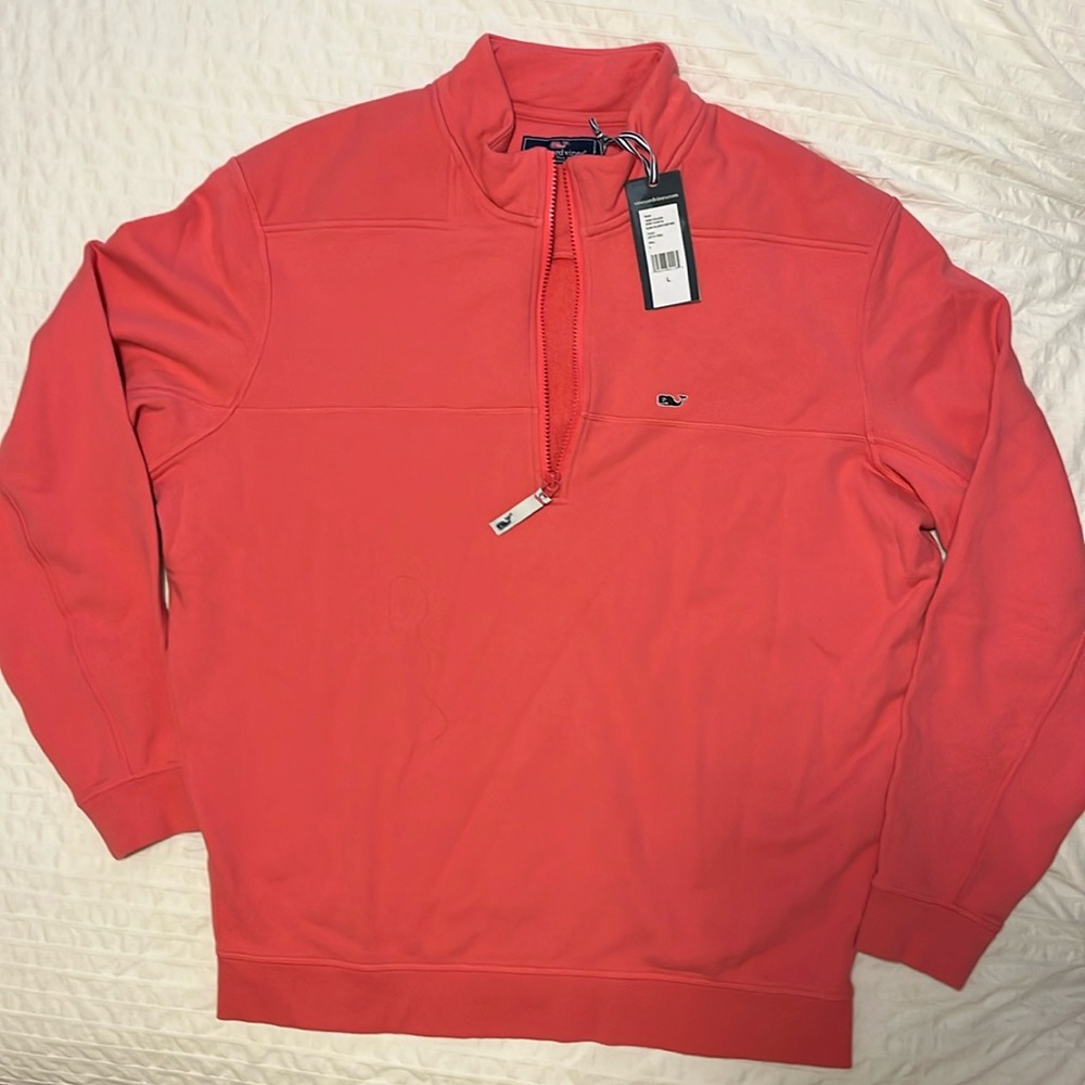 Brand NewVineyard Vines men tees.🆕